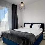 Urban Apartments Opolska 10 No 77A - Rooftop Garden - Free Garage