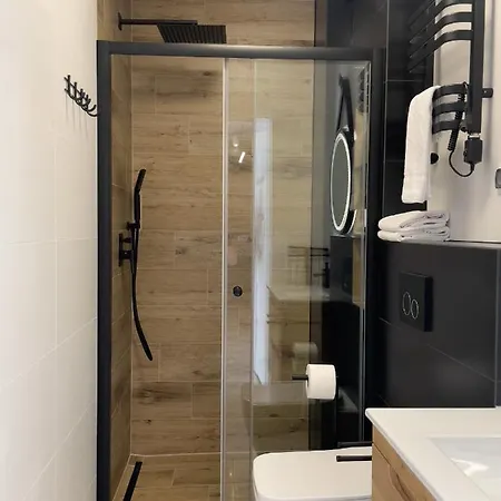 Urban Premium, Opolska 10 No 77a, Free Garage, Self Check-in * 카토비체