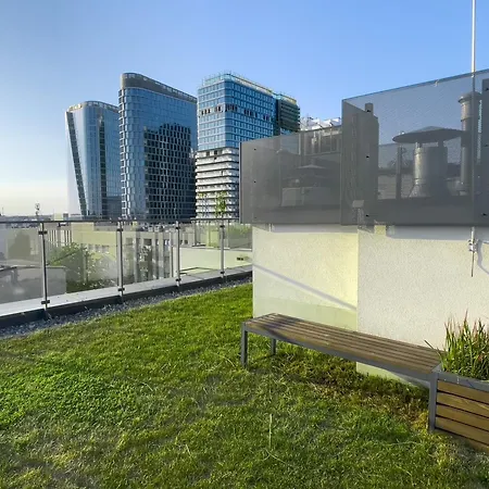 Apartment Urban Apartments Opolska 10 No 77A - Rooftop Garden - Free Garage