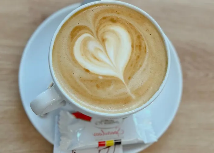 Urban Premium, Opolska 10 No 77a, Free Garage, Self Check-in Apartment *