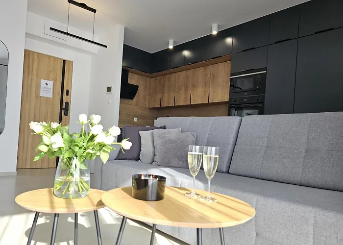 Urban Premium, Opolska 10 No 77a, Free Garage, Self Check-in Apartment